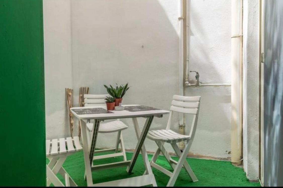 Room 6- Private Room With Private Terrace, Private Bathroom, Ac And Wifi Сліма Екстер'єр фото